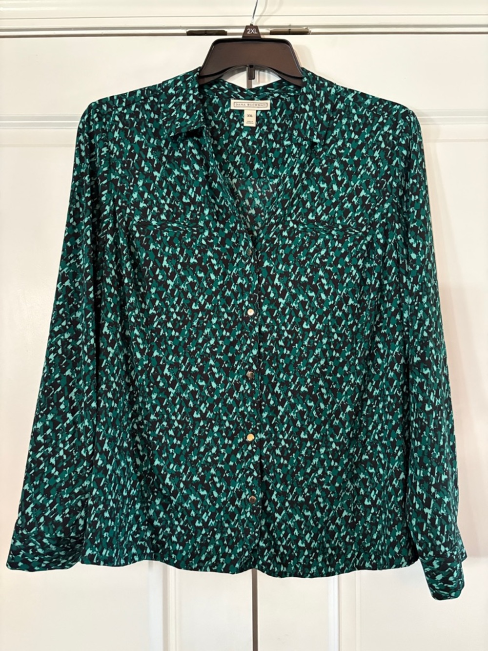 Dana Buchman Teal & Black Printed Button-Front Blouse